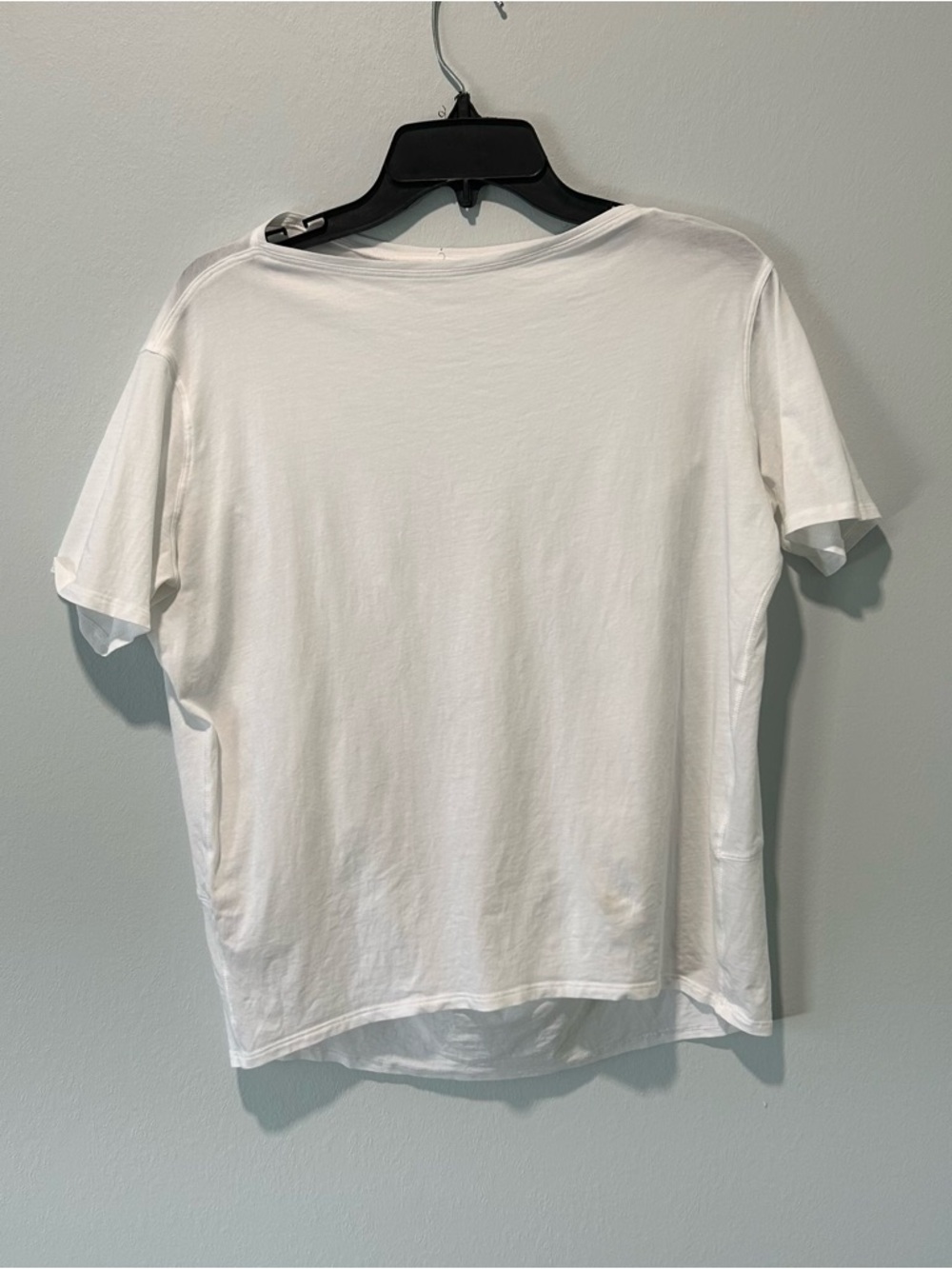 lululemon athletica White Short Sleeve Tee